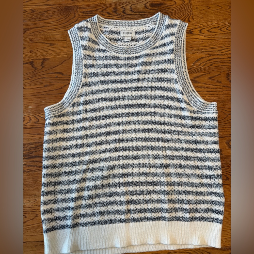 J crew factory sweater tank size small